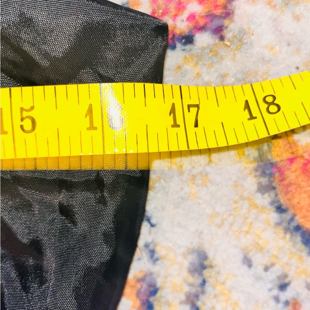 Laundry By Shelli Segal Black Velvet Dress Size 6 - Picture 8 of 12
